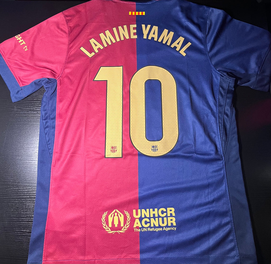 Barcelona Trikot                              Nike x Travis Scott