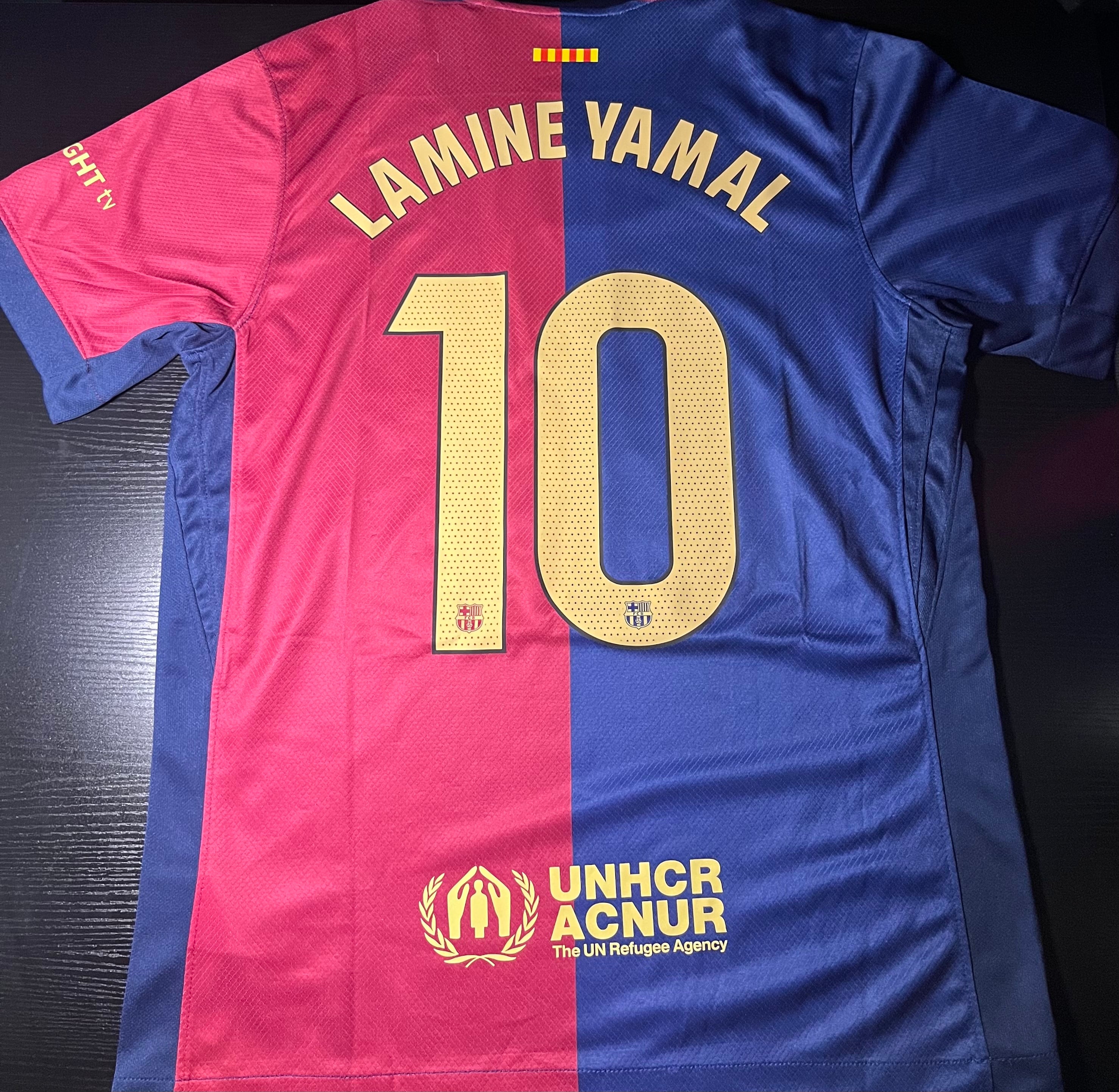 Barcelona Trikot                              Nike x Travis Scott